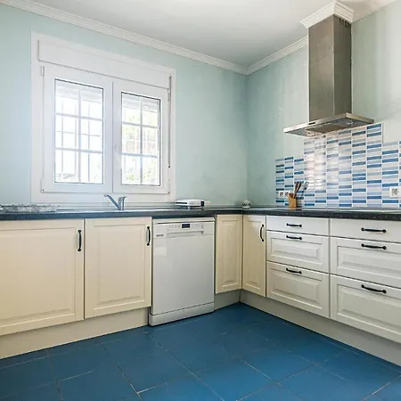 Lovely In Chiclana De La Fronter Holiday home *